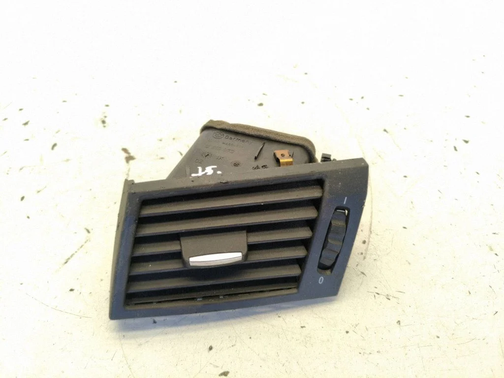 Dashboard side air vent grill/cover trim 3415973