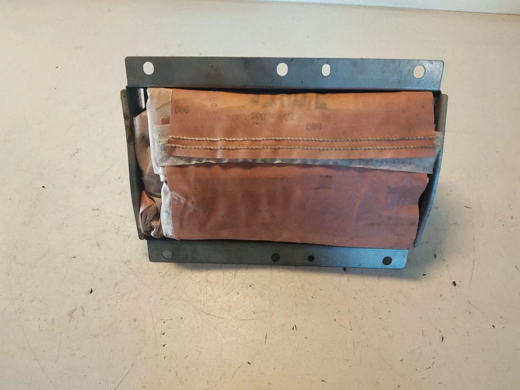 Pasažiera drošības spilvens – Volvo V70 (2000-2004)
