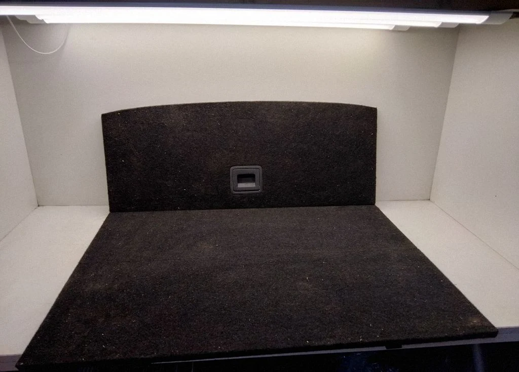 Trunk/boot floor carpet liner 3C9863463M