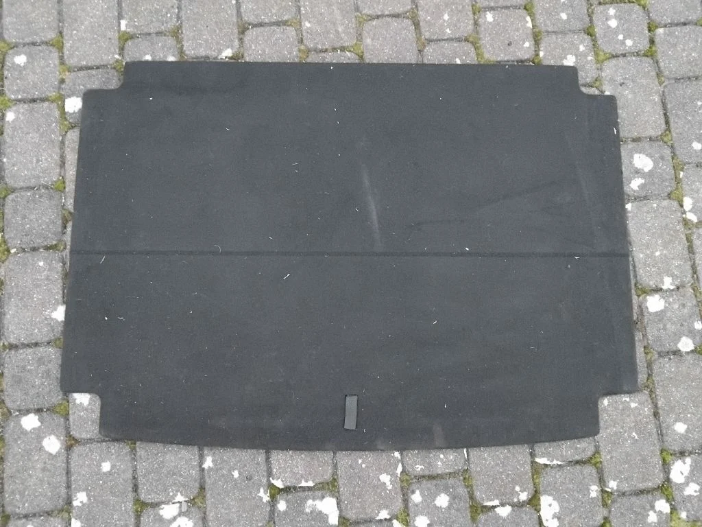 Trunk/boot floor carpet liner – Hyundai i30 (2007-2012)