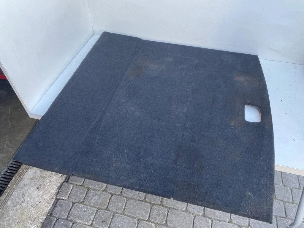 Trunk/boot floor carpet liner 13316803