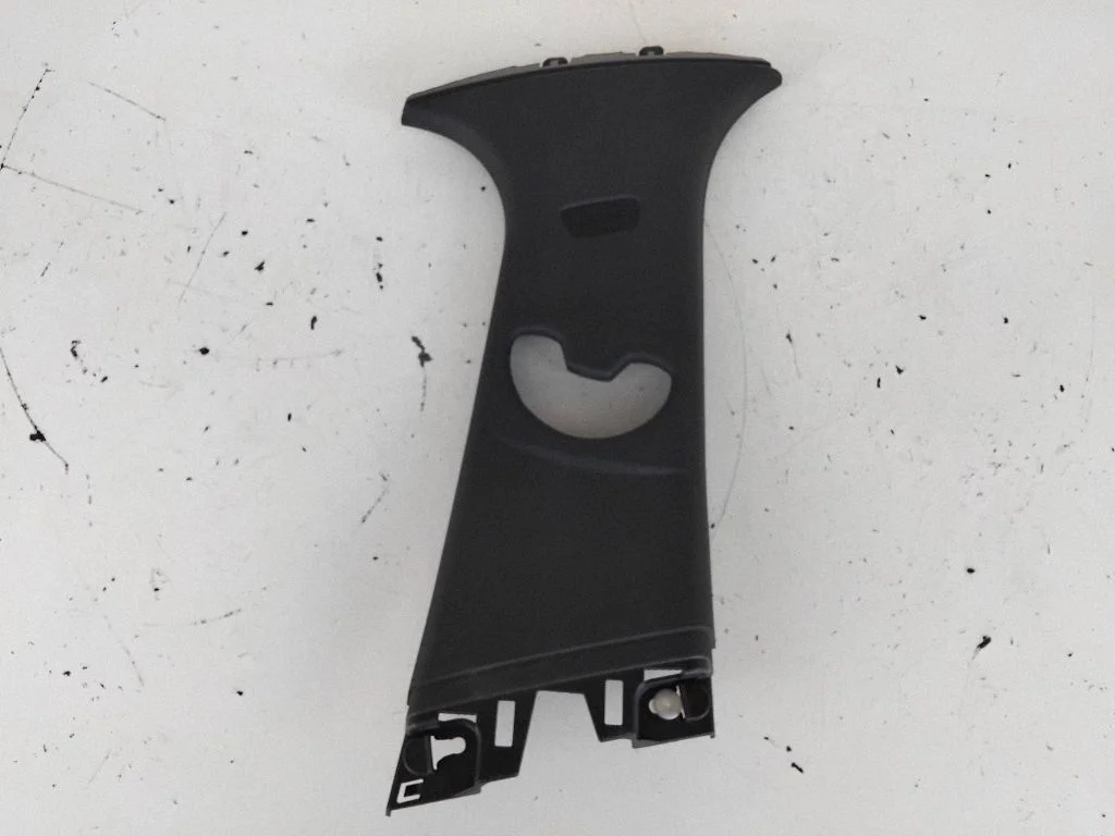 (B) pillar trim (top) 51437221026
