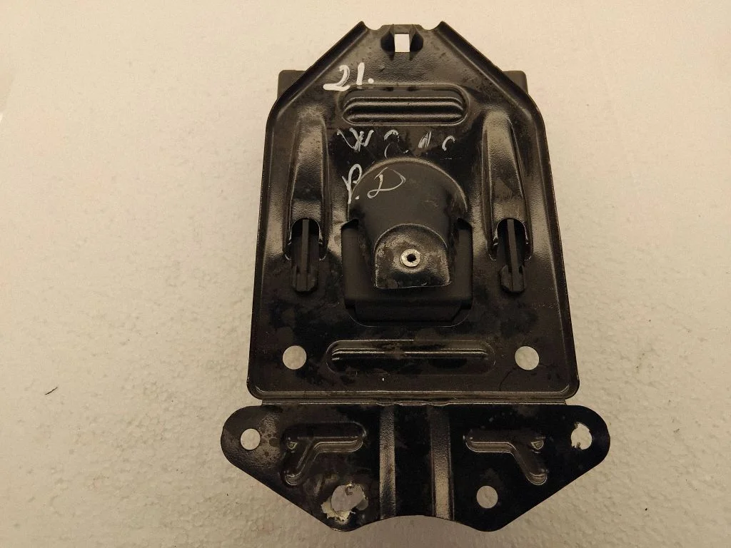 Durvju elektronikas vadības bloks – Mercedes-Benz E klase W212 (2009-2016)