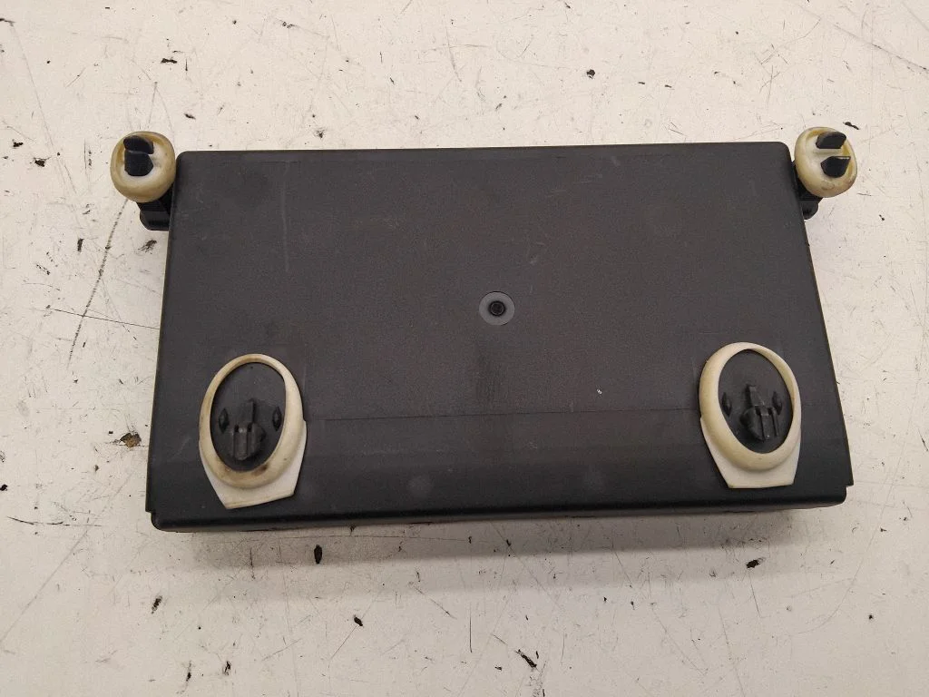 Durvju elektronikas vadības bloks – Mercedes-Benz E klase W211 (2002-2009)