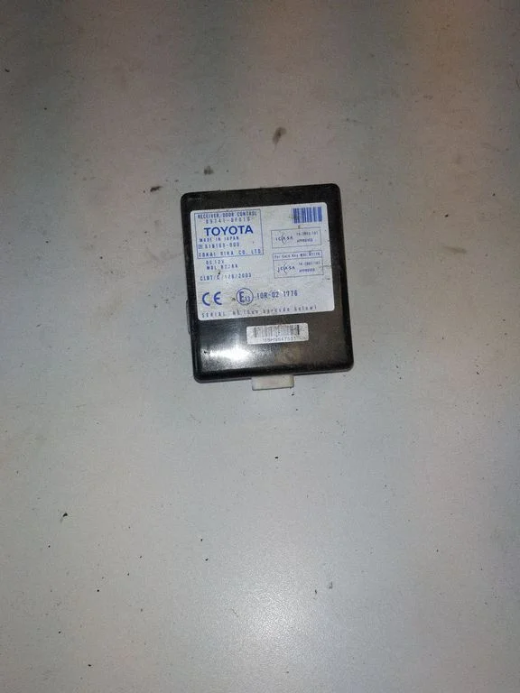 Door control unit/module – Toyota Corolla Verso E121 (2004-2007)