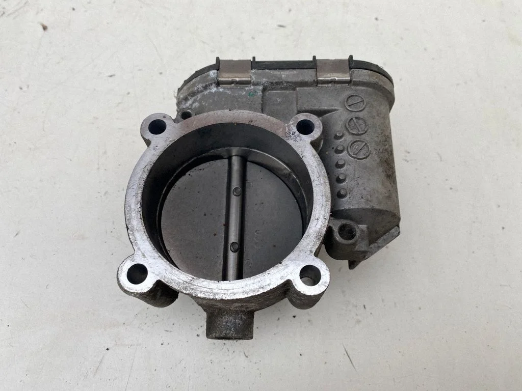 Throttle valve 078133062
