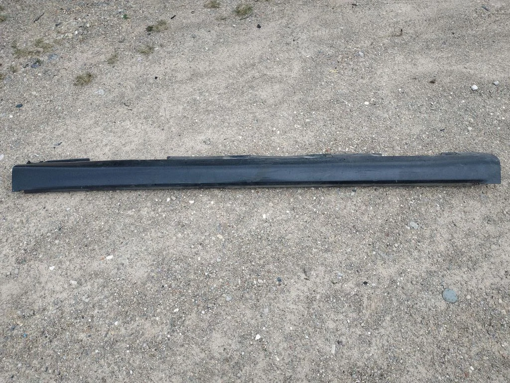 Sill – Toyota Corolla Verso E121 (2004-2007)