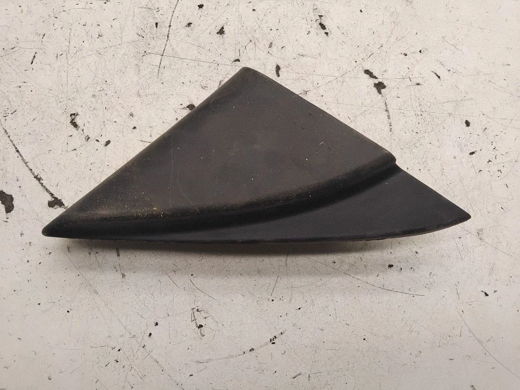 Spoguļa plastmasas apdare 87661G5000