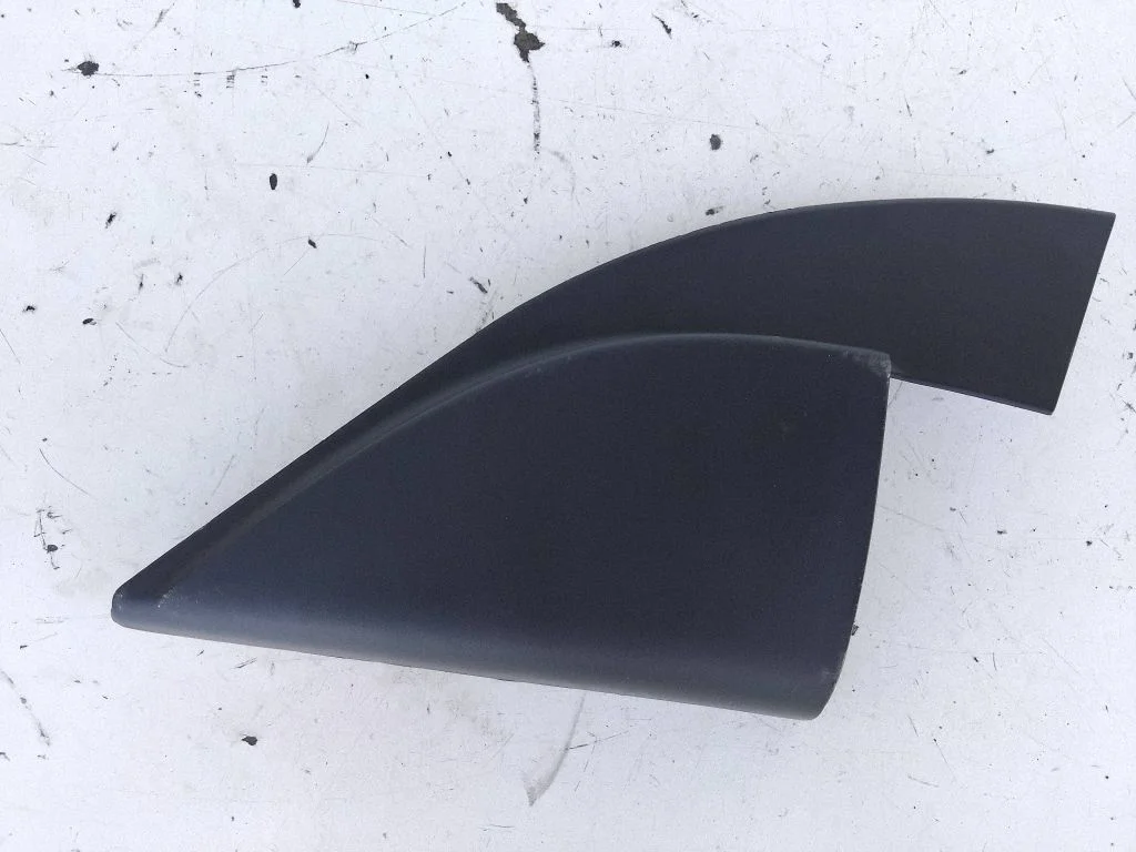 Spoguļa plastmasas apdare 876503Z000