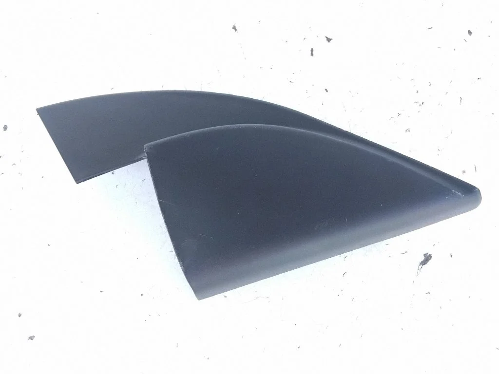 Spoguļa plastmasas apdare 876603Z000