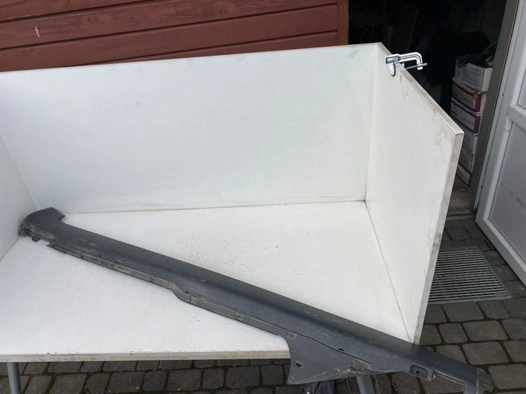 Lävepakk 4B0853859