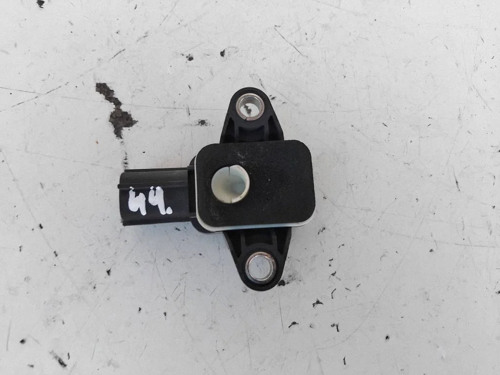 Drošības spilvenu trieciena sensors – Volkswagen Polo V 6R (2009-2017)