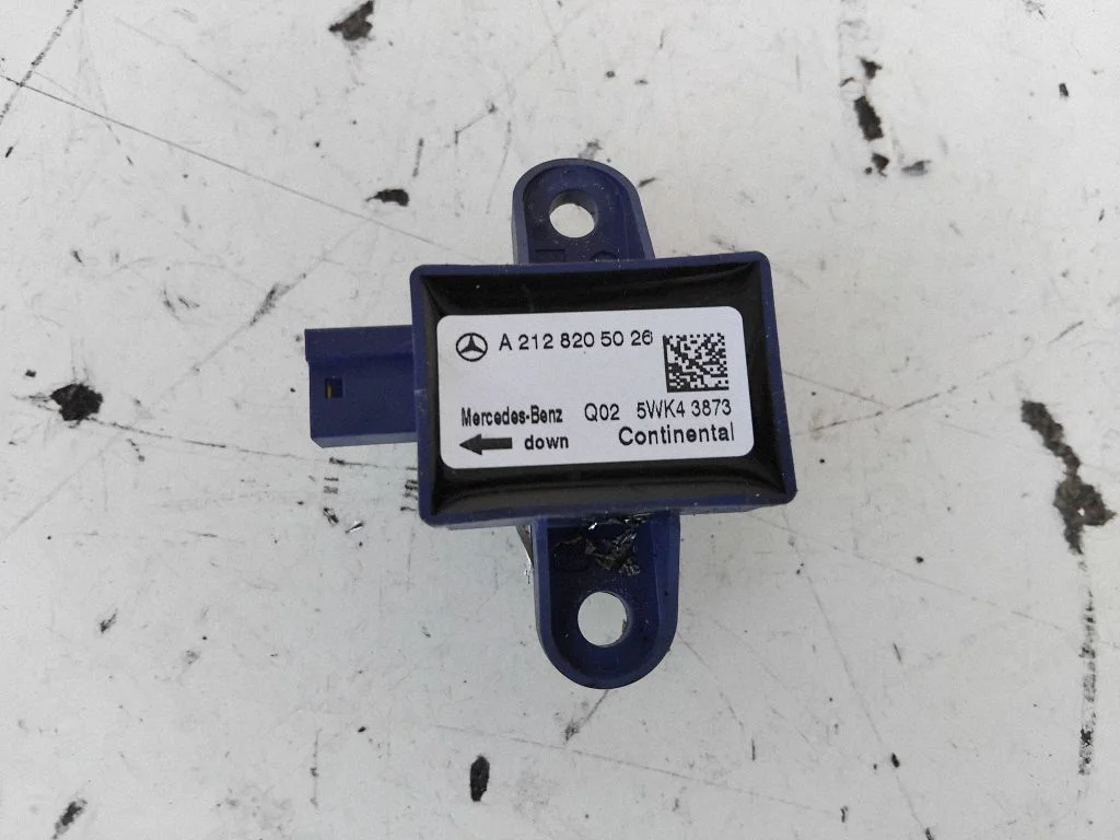 Drošības spilvenu trieciena sensors – Mercedes-Benz E klase W212 (2009-2016)