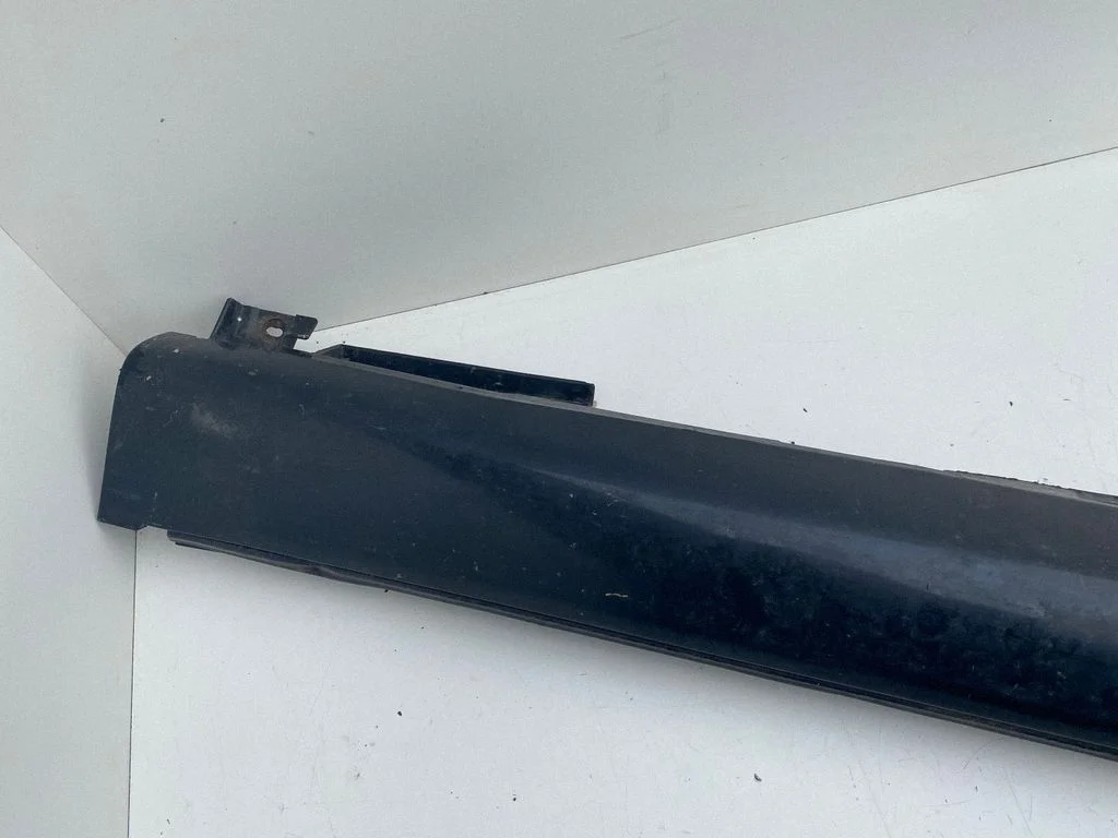 Sill – Toyota Corolla Verso E121 (2004-2007)