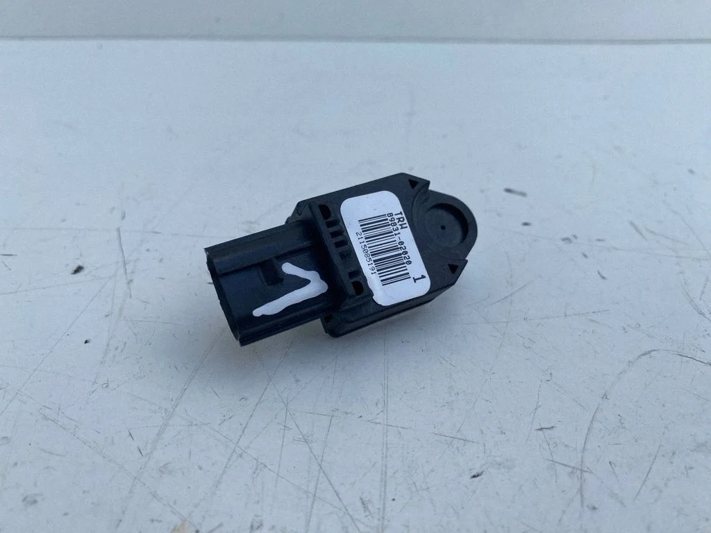 Drošības spilvenu trieciena sensors 8983102020