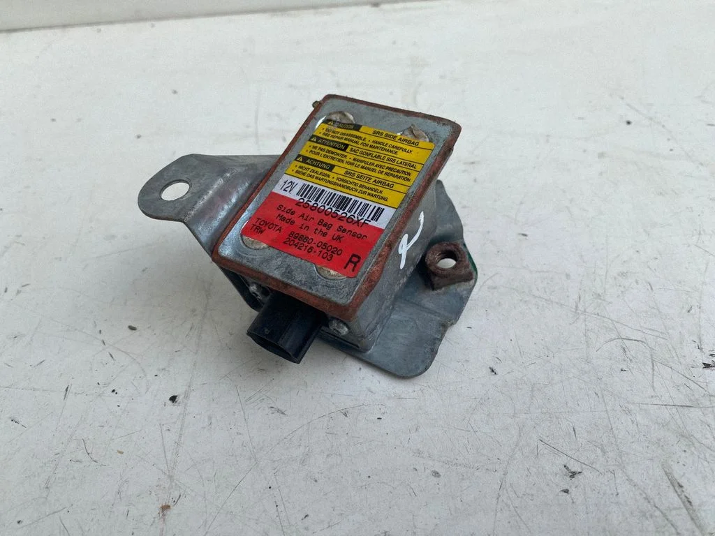 Turvapadja löögiandur 8986005020