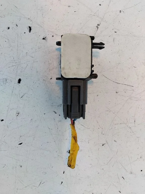 Drošības spilvenu trieciena sensors – Hyundai Santa Fe (2006-2012)