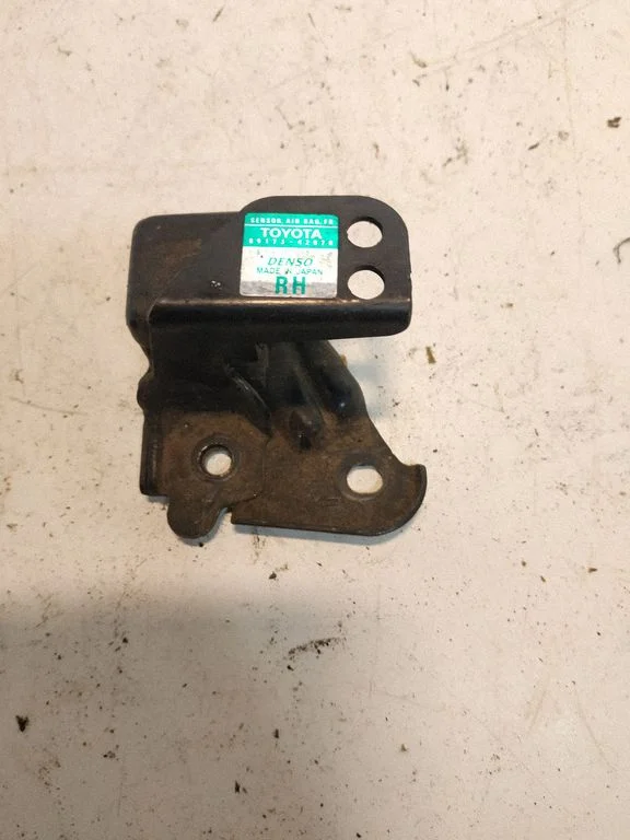 Drošības spilvenu trieciena sensors 8917342070