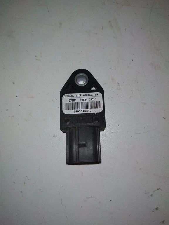Turvapadja löögiandur – Toyota Corolla Verso E121 (2004-2007)