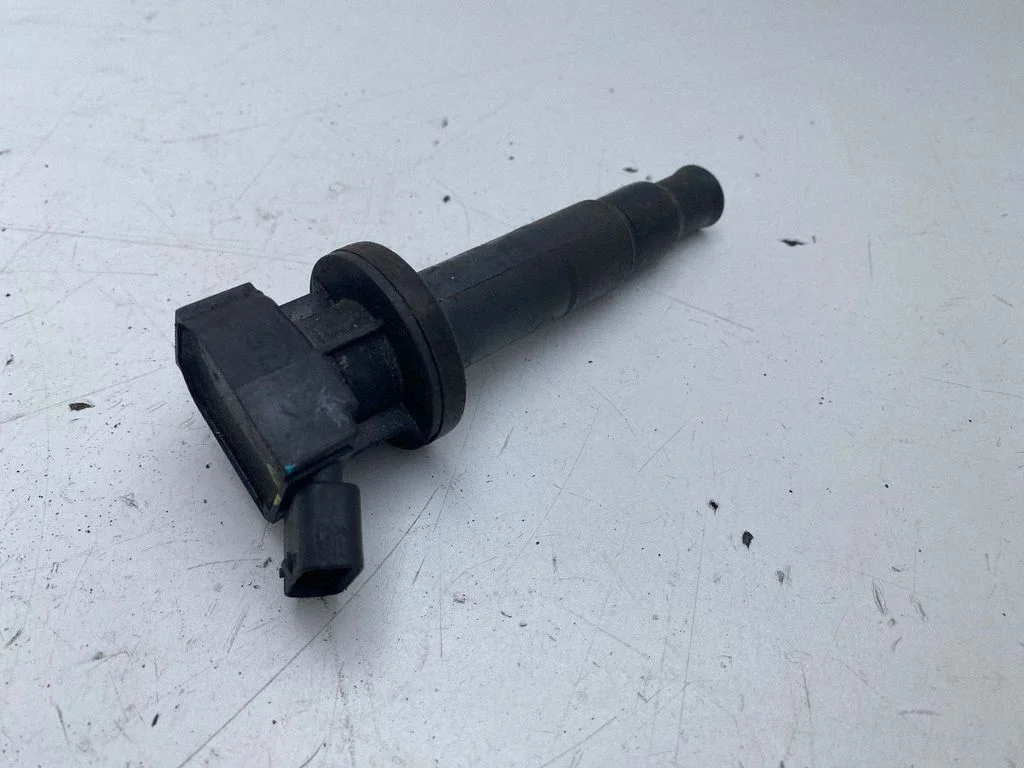 High voltage ignition coil – Toyota Avensis T220 (2000-2003)