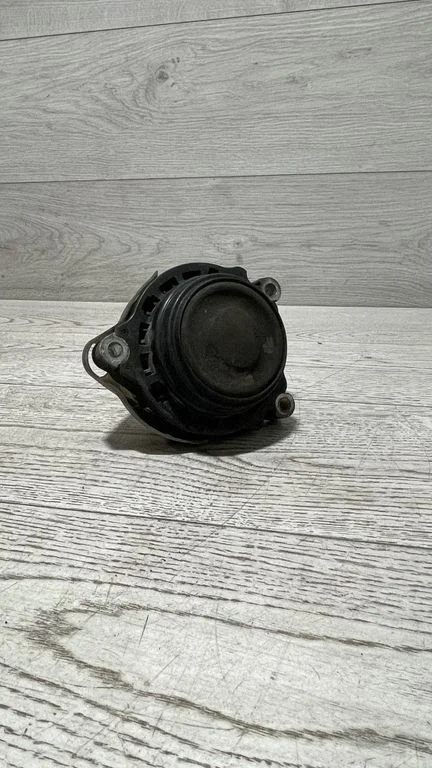 Dzinēja spilvens – BMW X3 F25 (2010-2017)