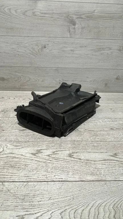 Salongi kütte- ja kliimaploki plastkorpus – BMW 5-seeria E39 (1996-2003)