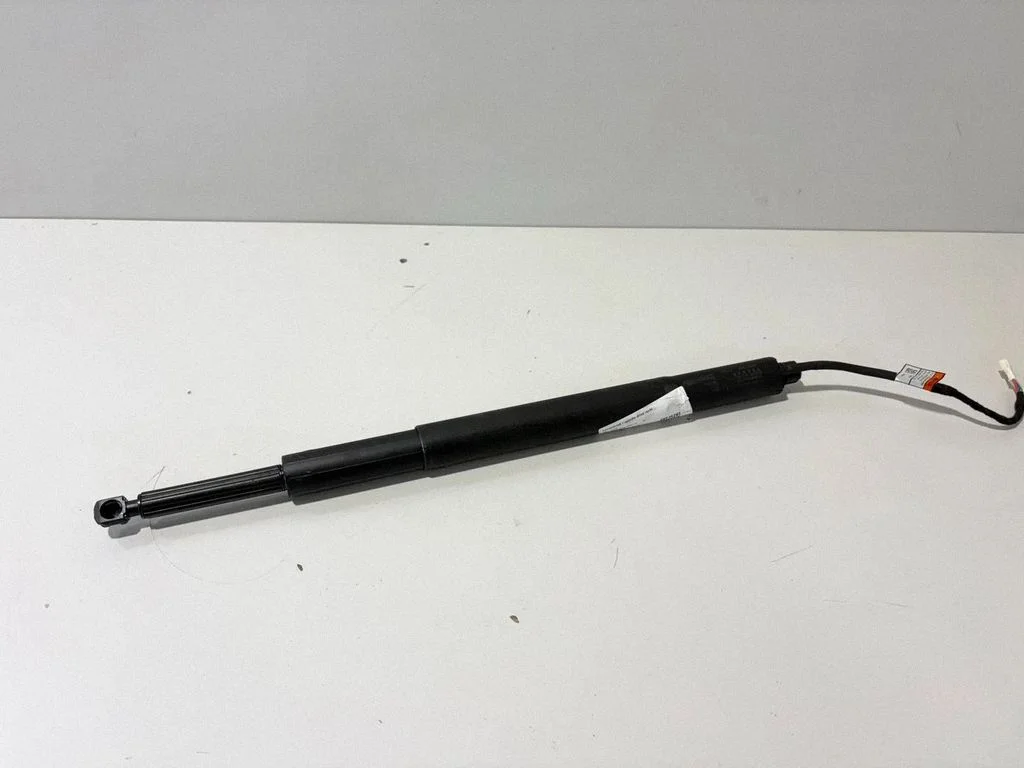 Tailgate/trunk strut/damper – BMW 5 Series G30 G31 G38 (2016-)