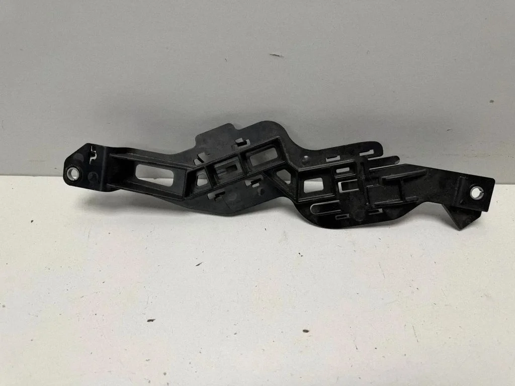 Hoidik (klamber) – BMW X7 G07 (2018-)