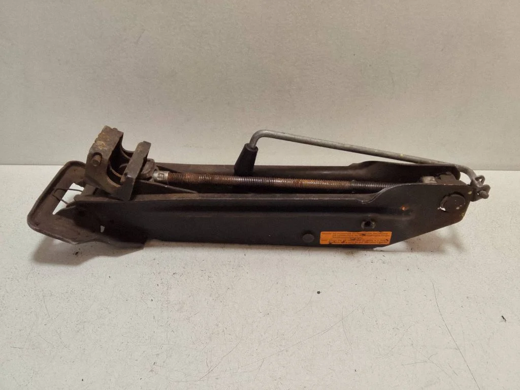 Lift Jack – Audi Q7 4L (2005-2015)