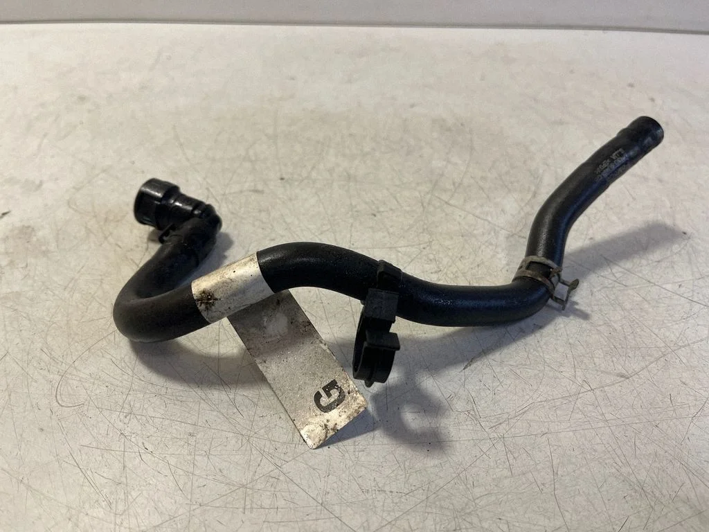Engine coolant pipe/hose MB3G9U468GB