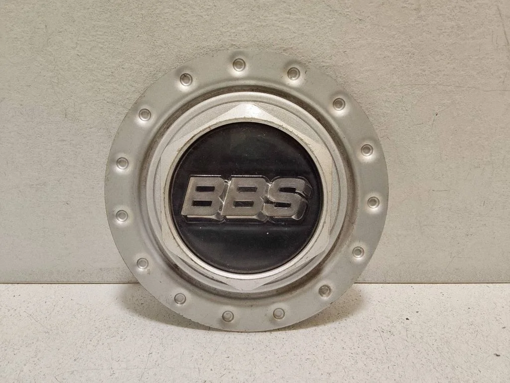 Original wheel cap – Volkswagen Golf III (1992-1997)