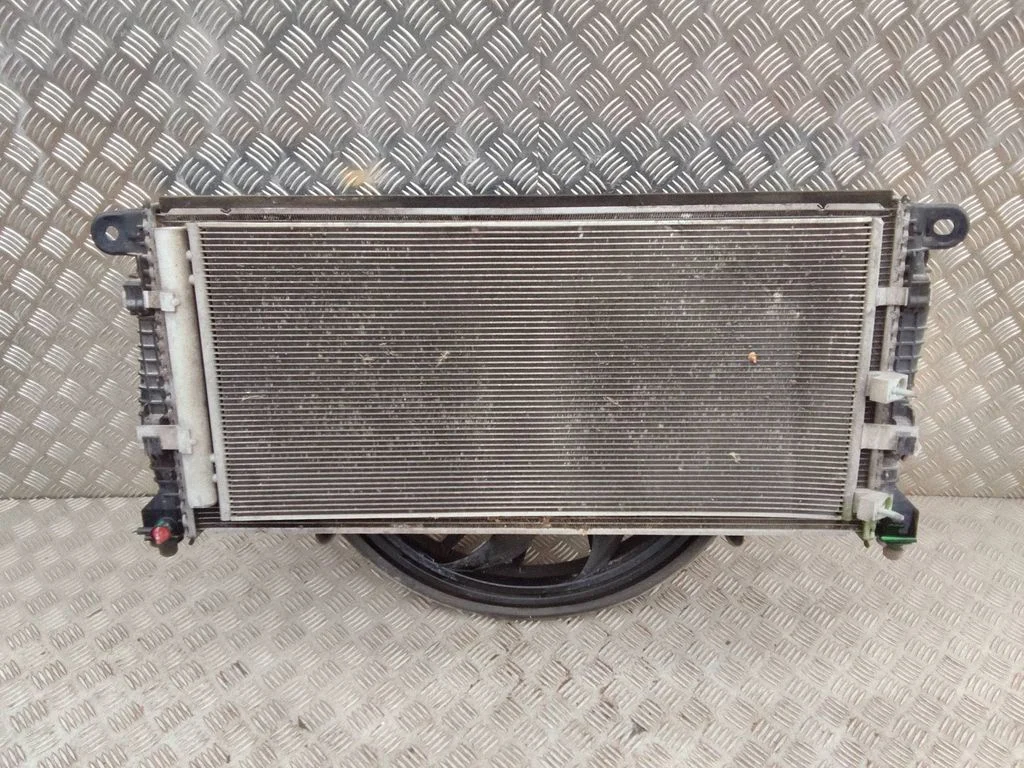 Chłodnice – komplet MB3G8W015BB