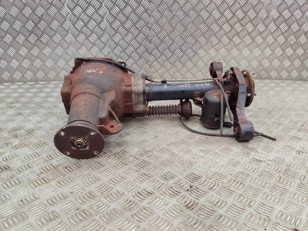 Front differential – Mitsubishi Pajero Sport I (1996-2008)