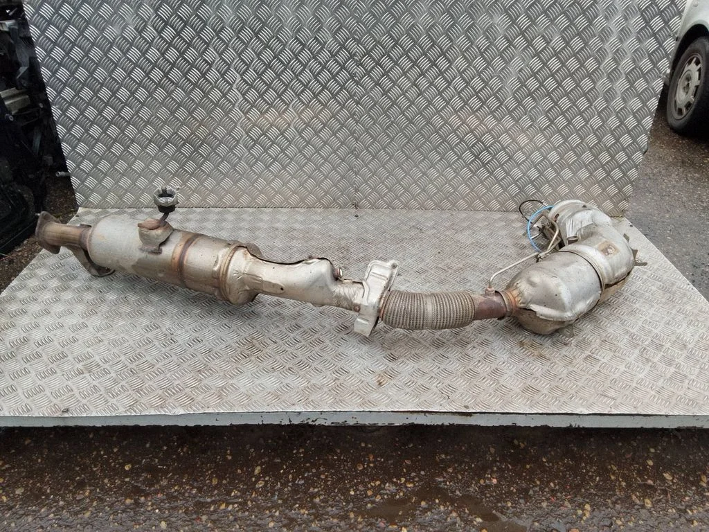 Katalüsaator/ FAP/DPF tahkete osakeste filter – Ford Ranger IV (2022-)