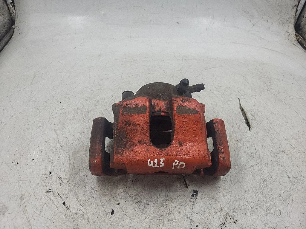 Front brake caliper – BMW 3 Series E46 (1998-2005)