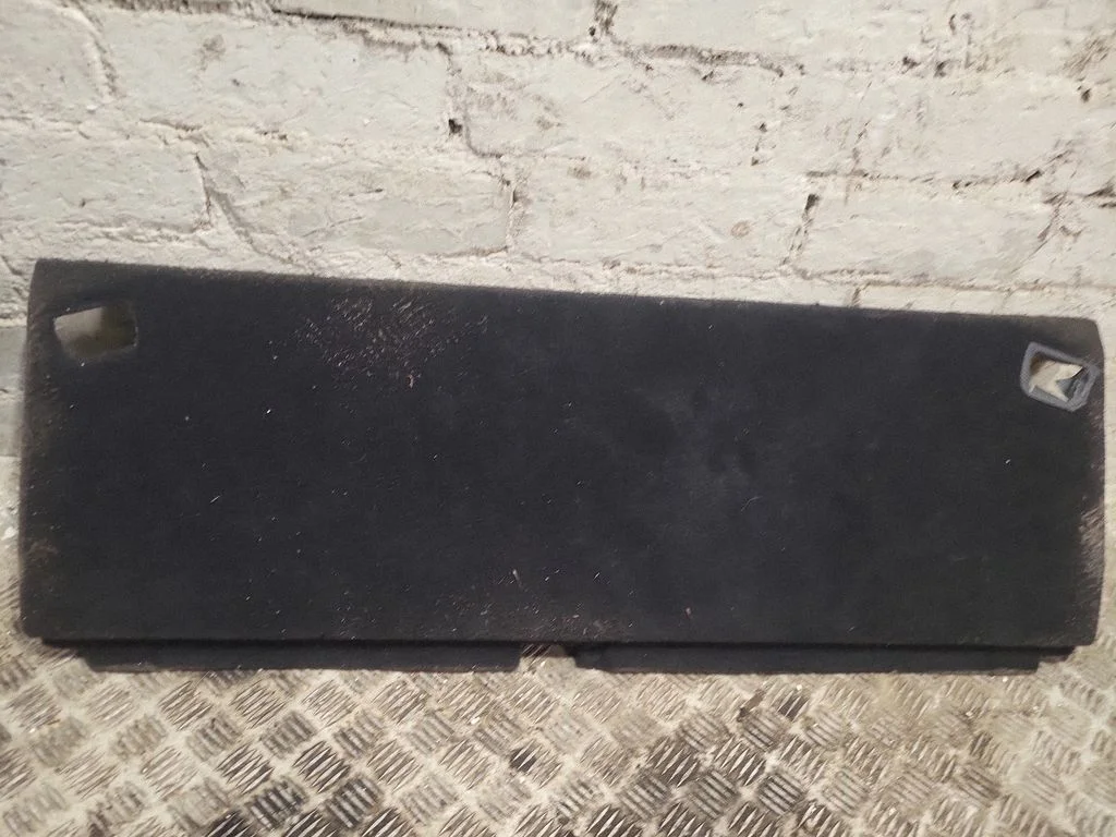 Trunk/boot mat liner – BMW 5 Series E39 (1996-2003)