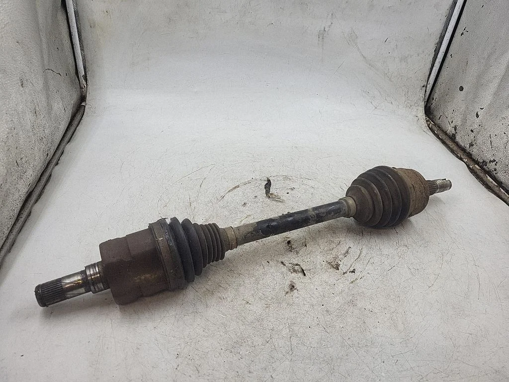 Front driveshaft – front left