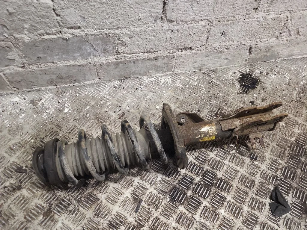 Front shock absorber with coil spring – Opel Mokka (2012-2016)