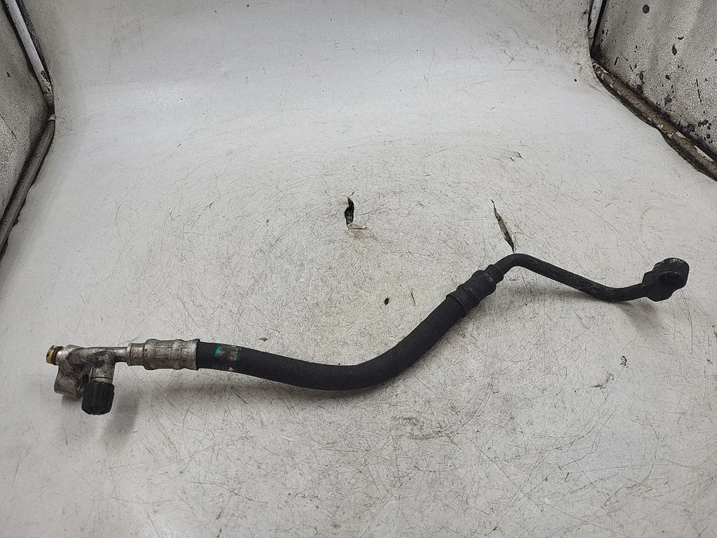 Air conditioning (A/C) pipe/hose – BMW 3 Series E46 (1998-2005)