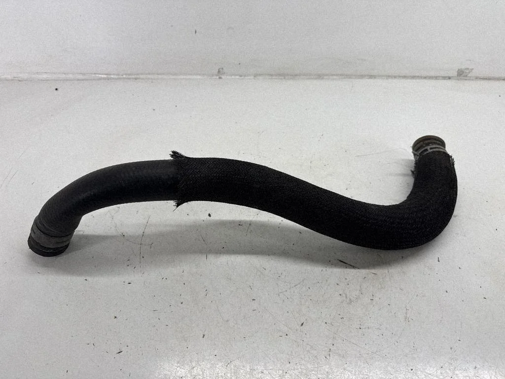Engine coolant pipe/hose 68263863AA