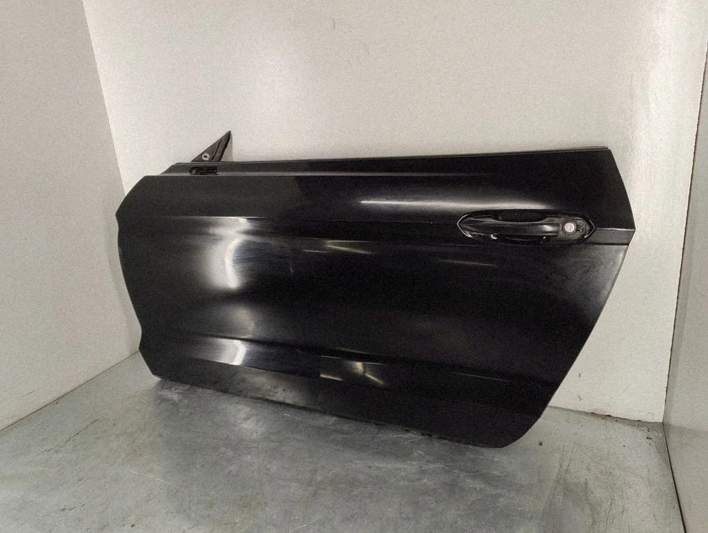 Esiuks (kupee) FR3Z6320125A