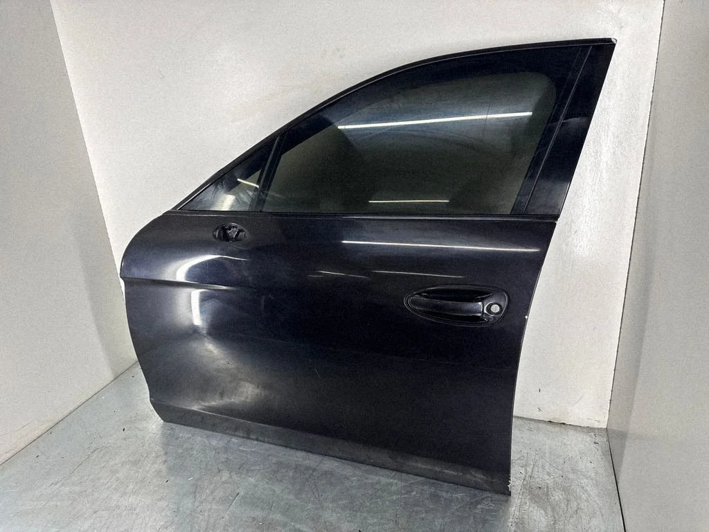Esiuks – Porsche Panamera (970) (2009-2017)