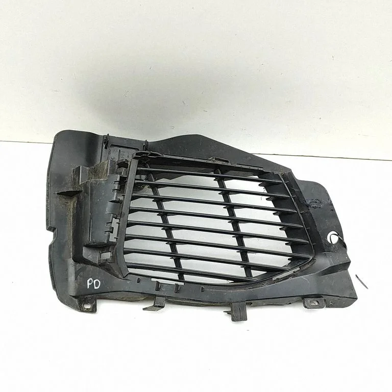 Front grill AA37938073
