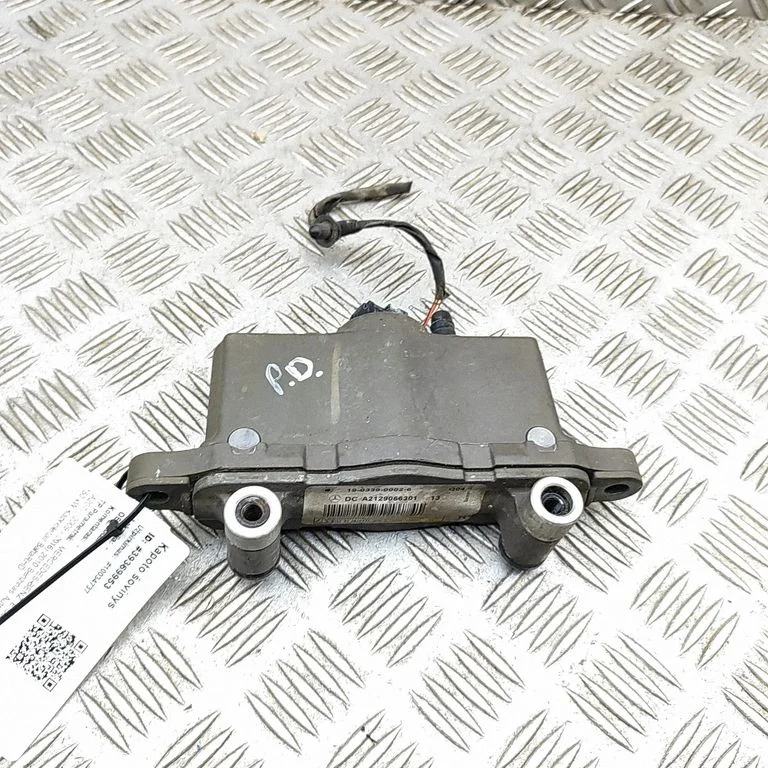 Bonnet Pedestrian Airbag Actuator – Mercedes-Benz CLK-Class C207 A207 (2010-2017)