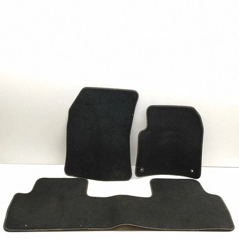 Car floor mat set 9828147780