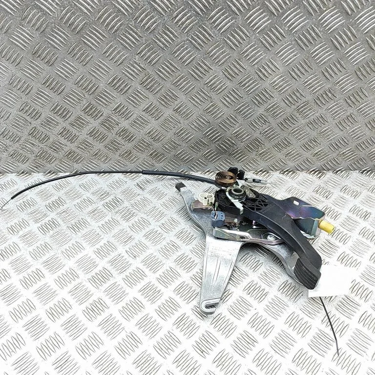 Käsipiduri vabastuskäepide A2044200384