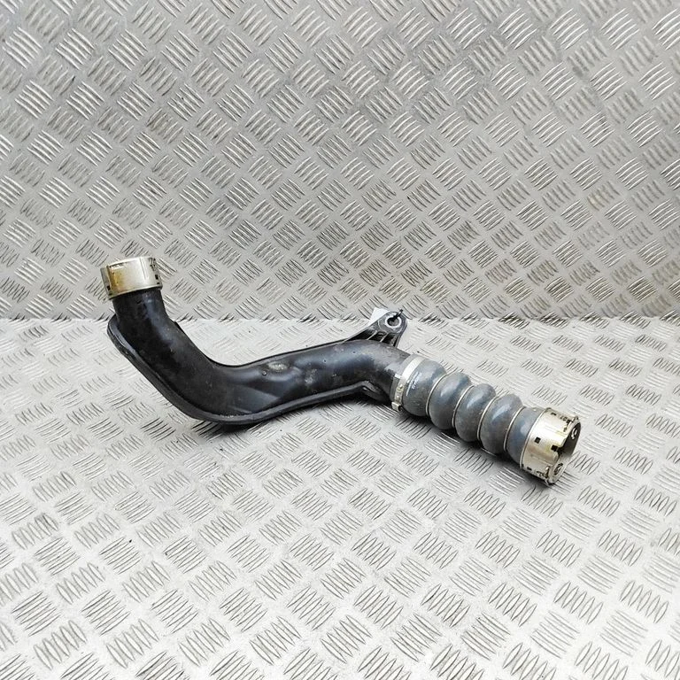 Intercooler hose/pipe 8489557 – BMW X2 U10 (2023-)
