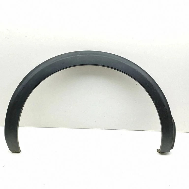 Fender trim (molding) 9816276877