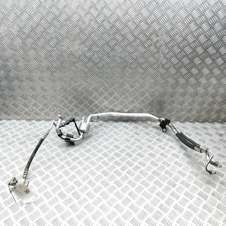 Air conditioning (A/C) pipe/hose 9675103680