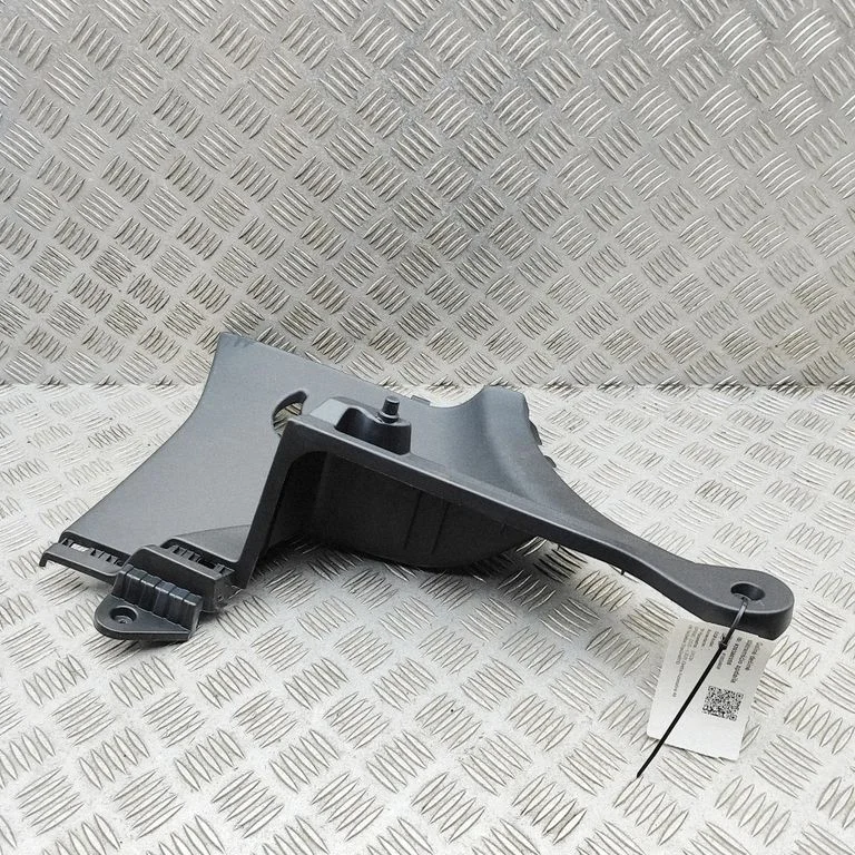 (C) pillar trim 769340633R